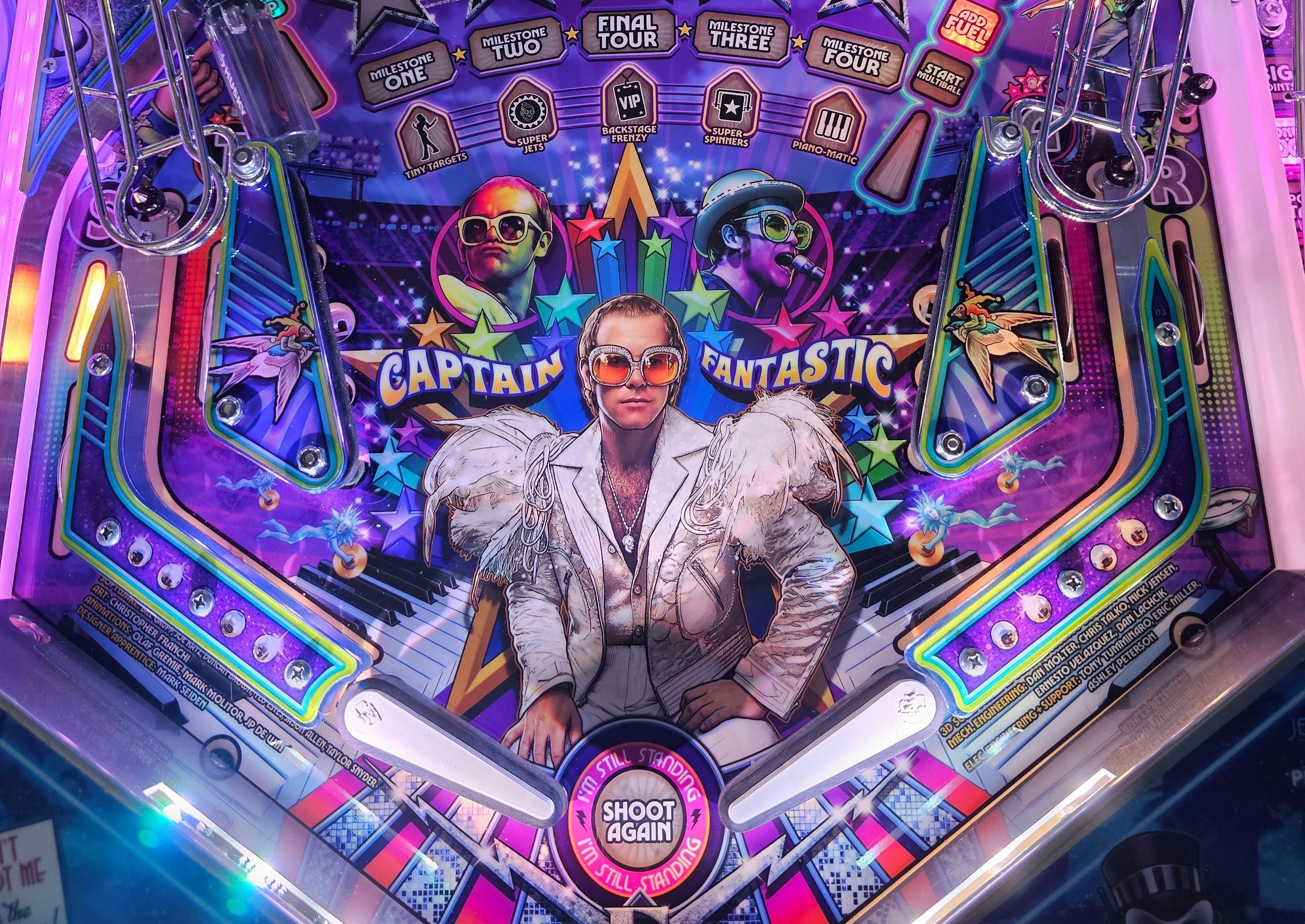 Elton John 10 Piece Set