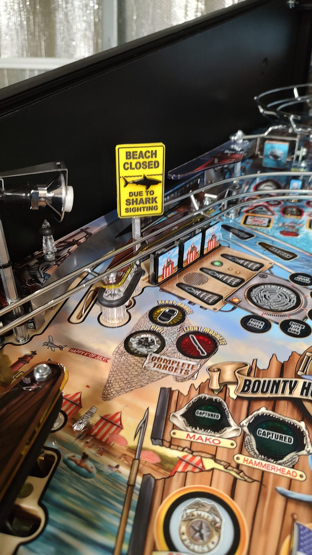 Jaws Pinball Beach Closed Sign