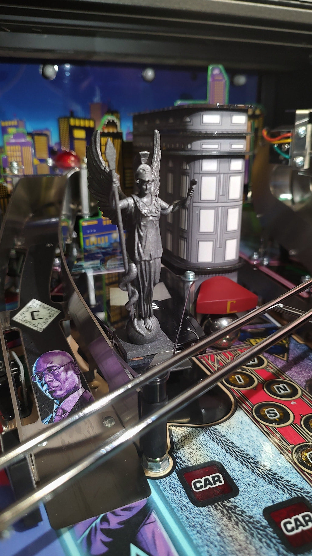 John Wick Pinball Continental Hotel Statues
