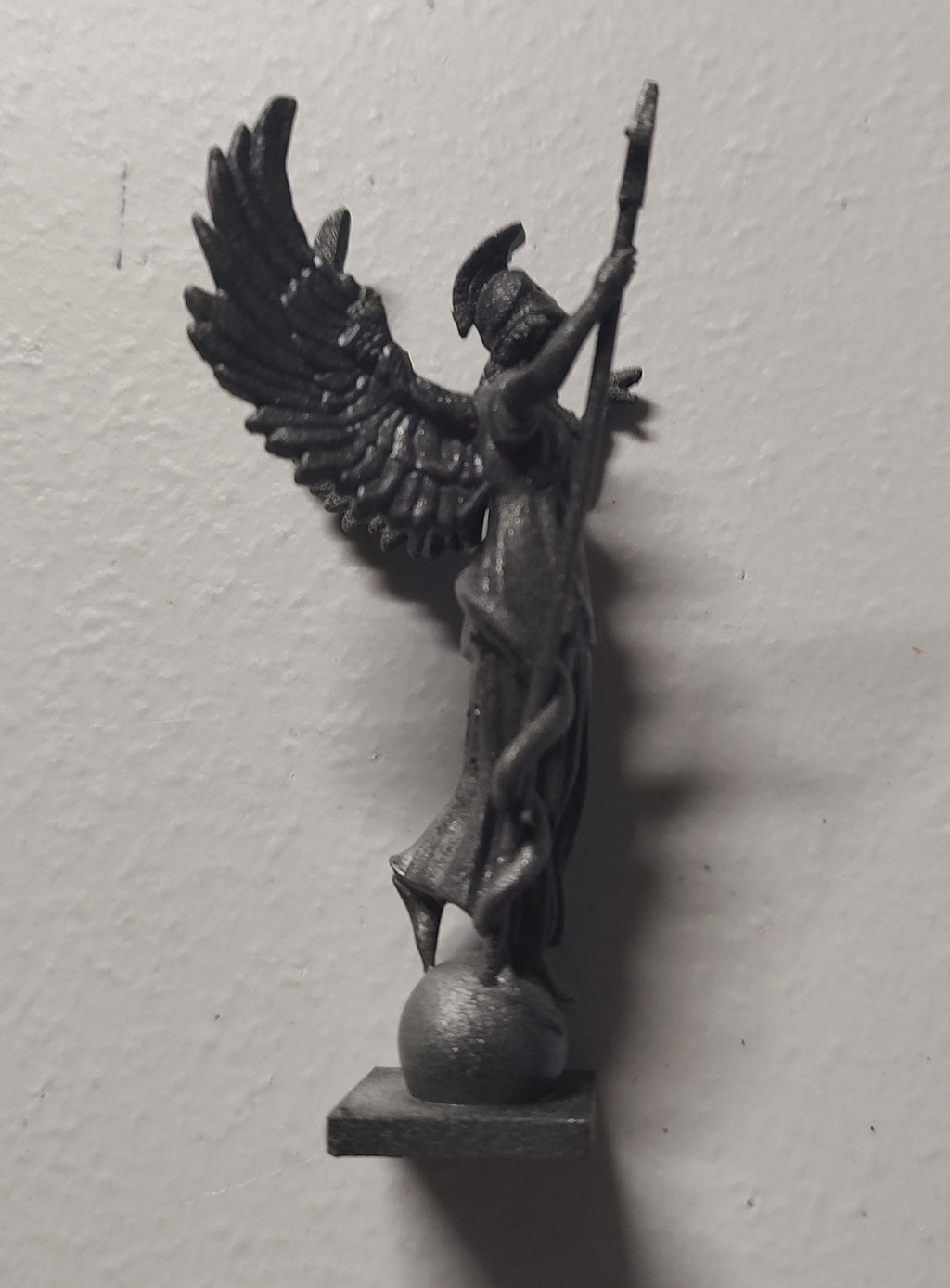 John Wick Pinball Continental Hotel Statues