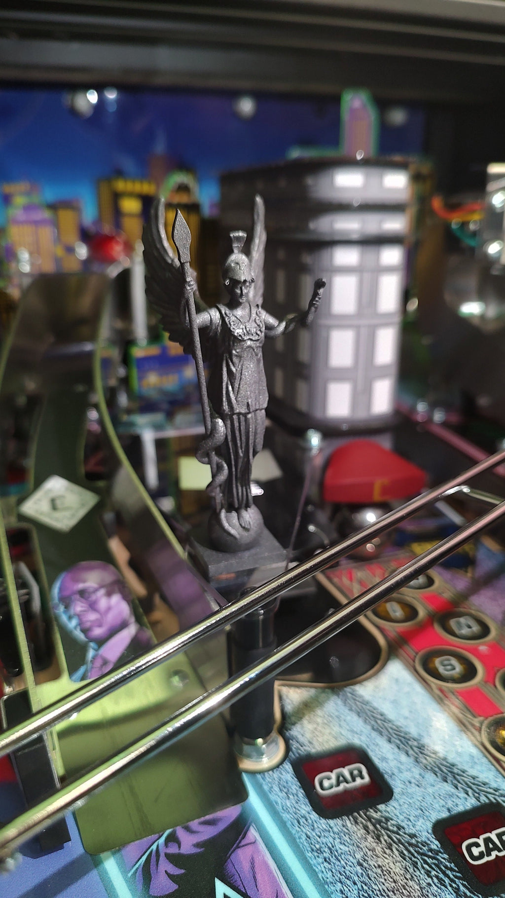 John Wick Pinball Continental Hotel Statues