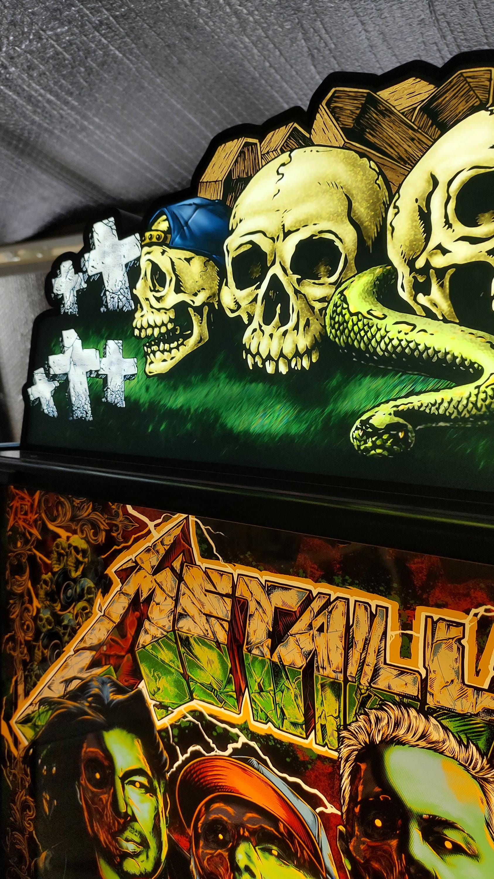 Stern Metallica Remastered Skull Topper